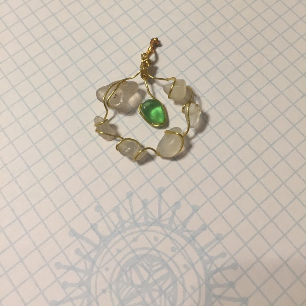 Oregon costal stone pendent 🌊